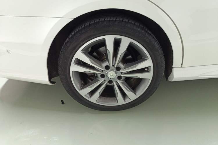 Used Mercedes-Benz E-Class 2015 Revised E 260 L Sporty and Stylish Edition