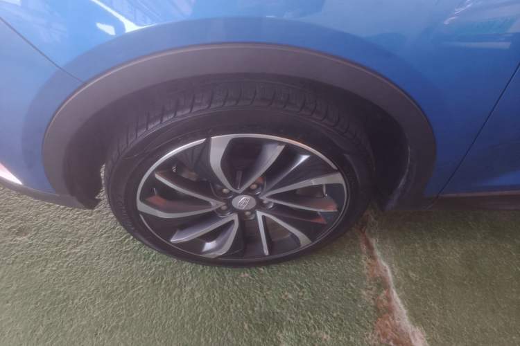 Used Geely Auto Emgrand GSe 2018 ZhenShang Model
