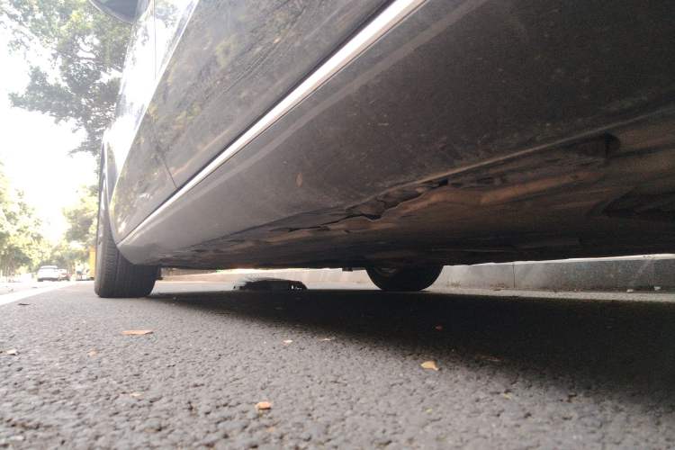 Used Audi A8 2013 A8L 30 FSI Comfort Model
