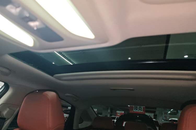 Used Changan Eado 2024 PLUS Blue Whale NE 1.4T GDI DCT High-Energy Edition
