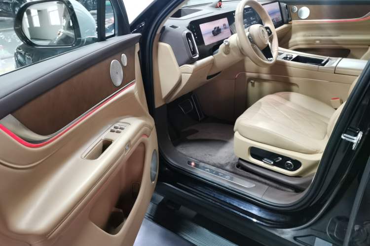 Used Hima AITO M9 2024 Range-Extended Ultra Version 52 kWh 5-Seater Model