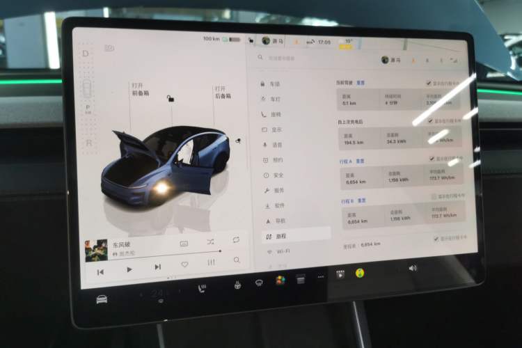 Used Tesla Model Y 2025 Rear-Wheel-Drive Version
