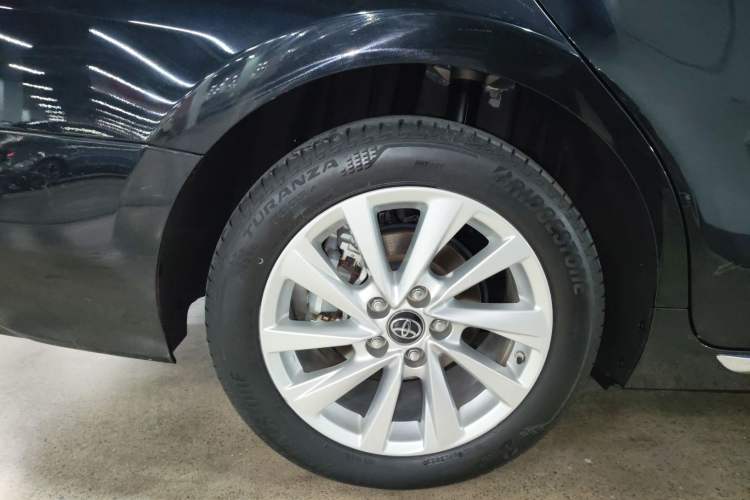 Used Toyota Camry 2023 2.0G Luxury Edition