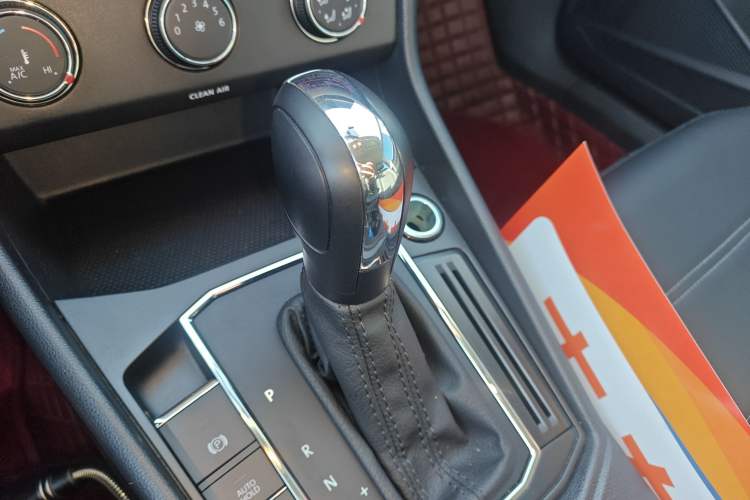 Used Volkswagen Lavida 2023 Revised 1.5L Automatic DeYi Edition