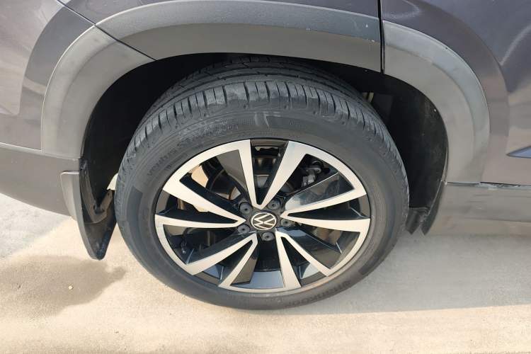 Used Volkswagen Tharu 2021 280TSI Two-Wheel-Drive Luxury Plus Edition