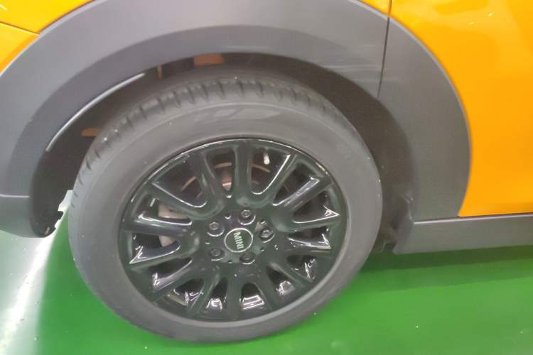 Used  MINI 2016 1.5T COOPER Five-Door Edition
