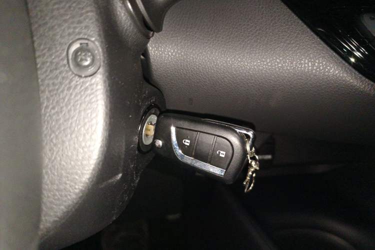 Used Toyota IZOA 2022 2.0L Yixing Version
