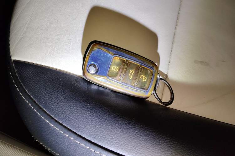 Used Skoda Fabia 2016 1.4L Automatic Car Enjoy Edition