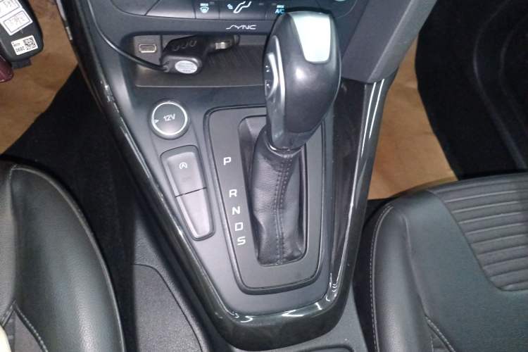 Used Ford Focus 2018 Sedan Classic EcoBoost 180 Automatic Elite Model