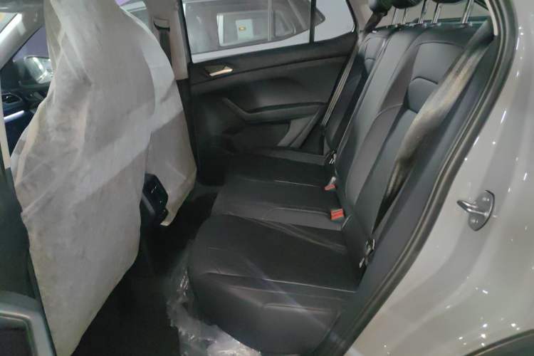 Used Volkswagen Tharu 