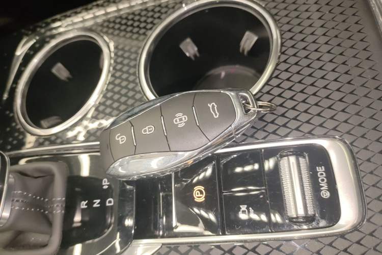 Used Hongqi HS3 PHEV 2024 PHEV 115km Jingwei Edition