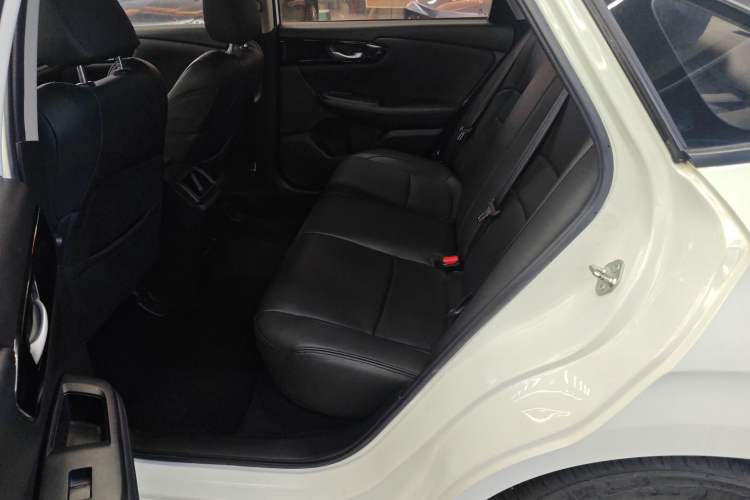 Used Honda Envix 2019 180TURBO CVT Enjoyment Version China VI
