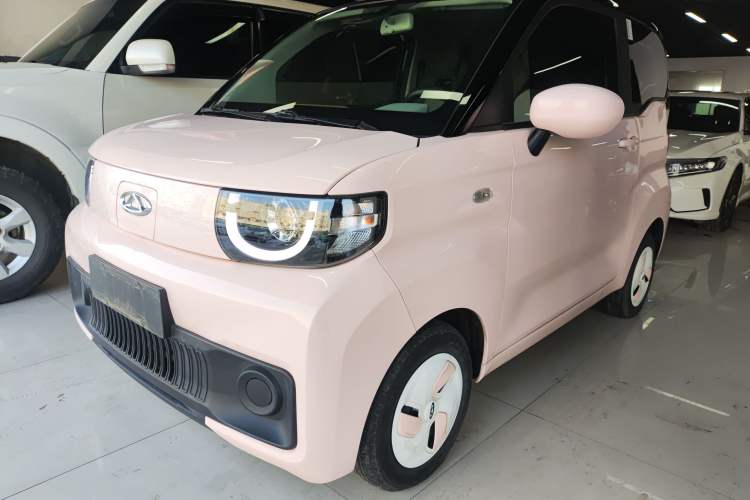 Used Chery QQ Ice Cream 2022 170km Sundae Phosphate Lithium-Ion