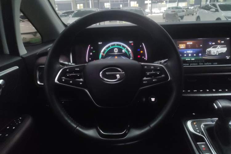 Used GAC Trumpchi M6 2021 PRO 270T DCT Luxury Edition
