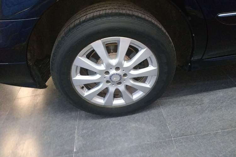 Used Mercedes-Benz R-Class 2017 R 320 4MATIC Business Edition Prestige Model