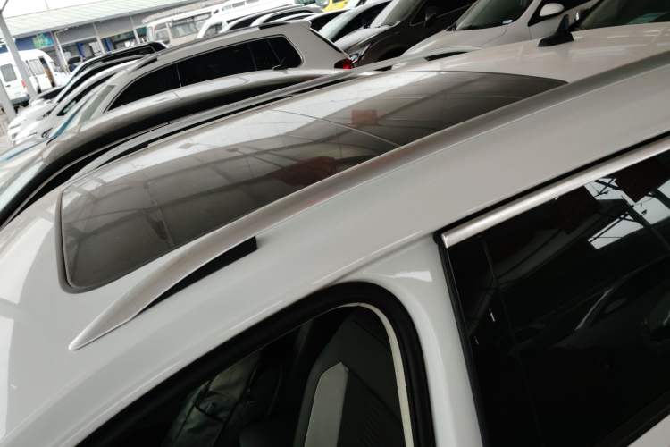 Used Volkswagen T-ROC 2021 Revised Version 280TSI DSG Two-Wheel Drive Elite Connect Edition