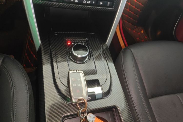 Used Land Rover Discovery Sport 2019 240 PS SE Version China VI Standard