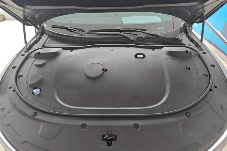 Used  A07 2023 Range-Extended 200 Max
