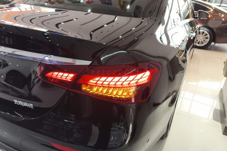 Used Mercedes-Benz E-Class 2021 Facelift E 260 L Sport Edition
