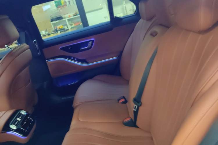 Used Mercedes-Benz S-Class 2023 Updated S 400 L Business Version
