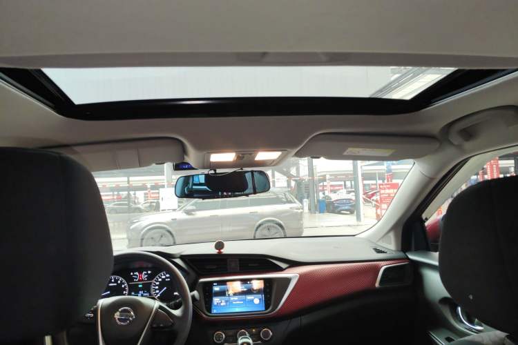 Used Nissan Lannia 2019 1.6L CVT Smart Connect Smart Cool Version China VI Standard
