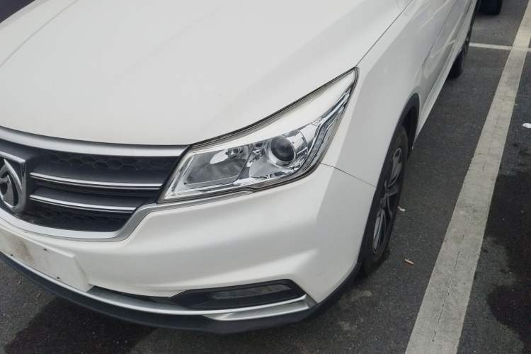 Used Baojun 730 2019 1.5T CVT Fashion Model 7 Seats China VI Emission Standard