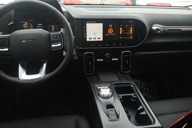 Used Haval DARGO 2021 2.0T DCT Two-Wheel Drive Chinese Mastiff Edition
