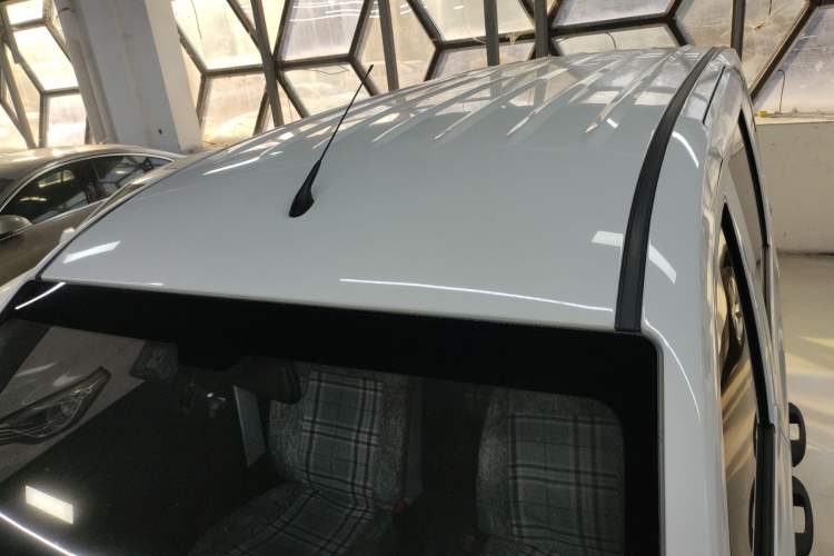 Used Wuling Hongguang V 2019 1.5L Jingqu Version China VI LAR
