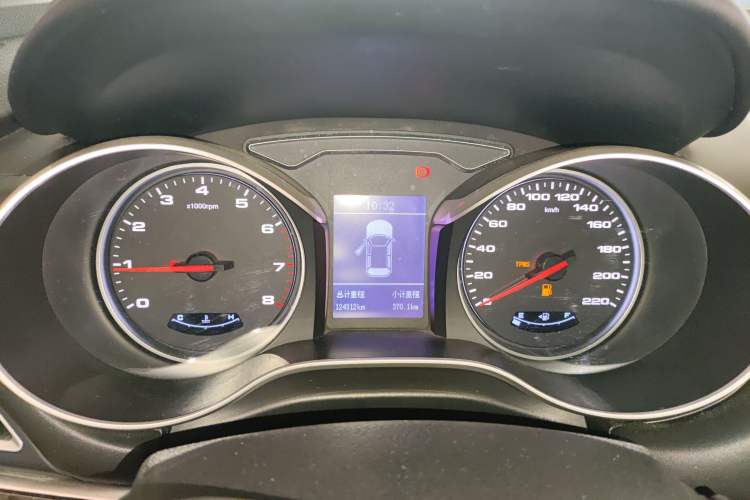 Used  Refine S3 2017 1.5L Manual Luxury Smart Model