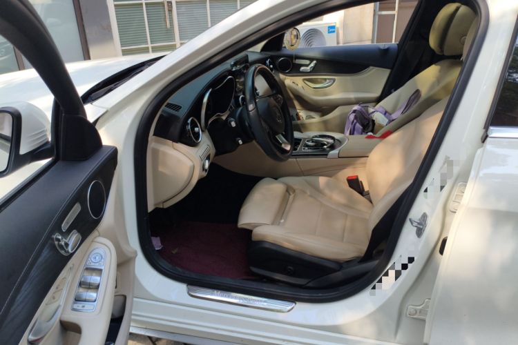 TDK.VehicleDetails.img