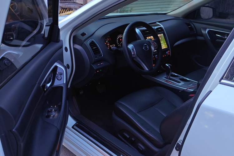 Used Nissan Teana 2016 Revised Version 2.0L XL Comfort Edition
