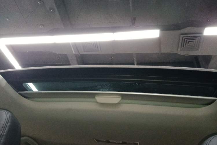 Used Volkswagen Golf 2016 230TSI Automatic Comfort Version
