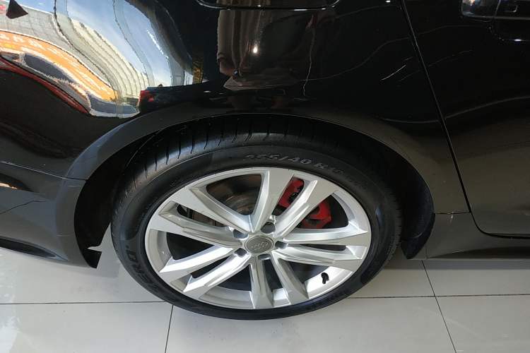 Used Audi A6L 2018 30th Anniversary Edition 45 TFSI quattro Sport model
