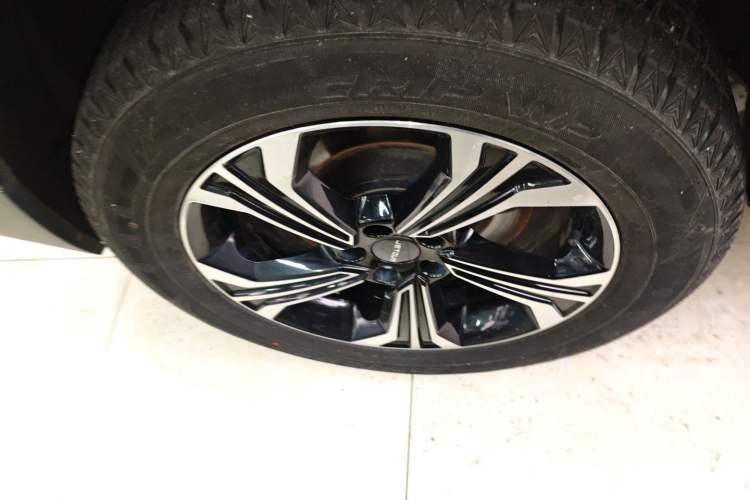 Used JETOUR X70 2023 1.5T DCT Beyond PRO Edition 7 Seats
