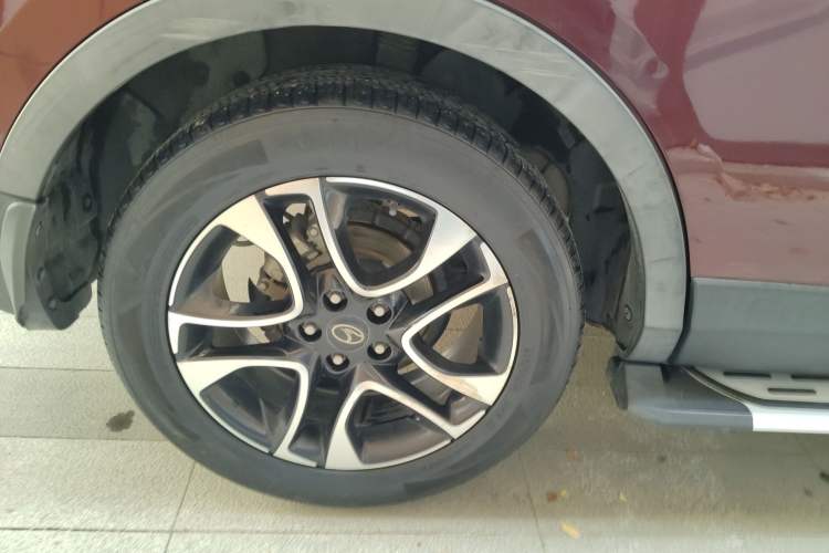 Used Soueast DX7 2017 1.5T Manual Triumph Edition
