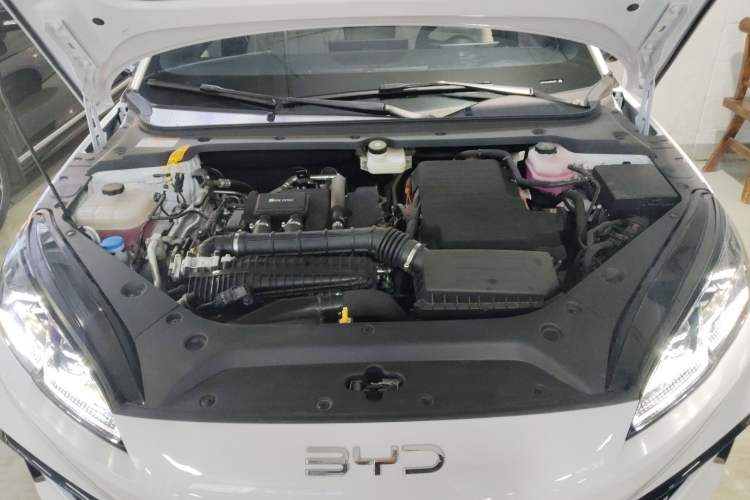 Used BYD Seal 06 New Energy 2025 DM-i Smart Drive 80KM Prestige Model
