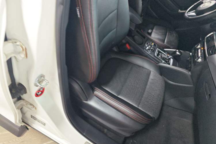 Used Mazda CX-5 2015 2.0L Automatic Two-Wheel Drive Urban Version