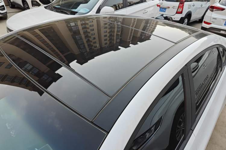 Used Hyundai Mistra 2016 1.8L Automatic Smart GLS
