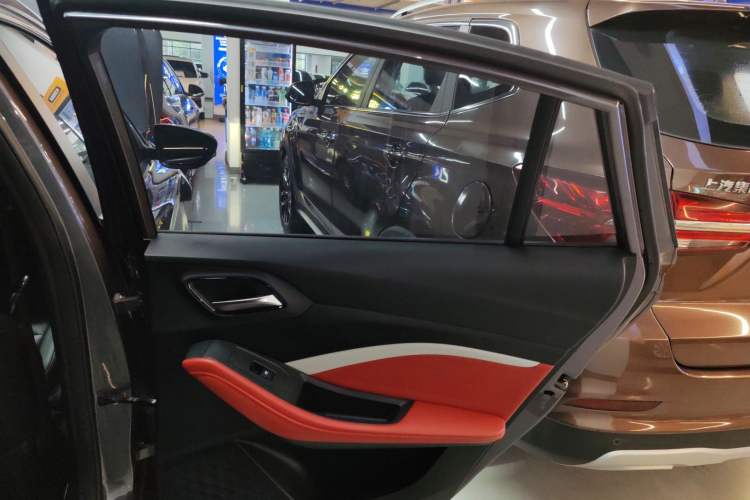 Used MG 5 2023 180 DVVT CVT Luxury Edition
