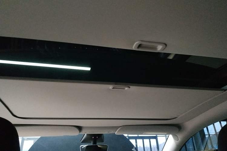 Used Tesla Model Y 2022 Revised Version Long-Range All-Wheel Drive