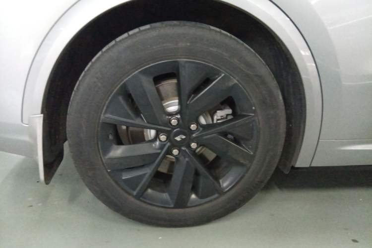 Used Li Auto L8 2023 Pro Model
