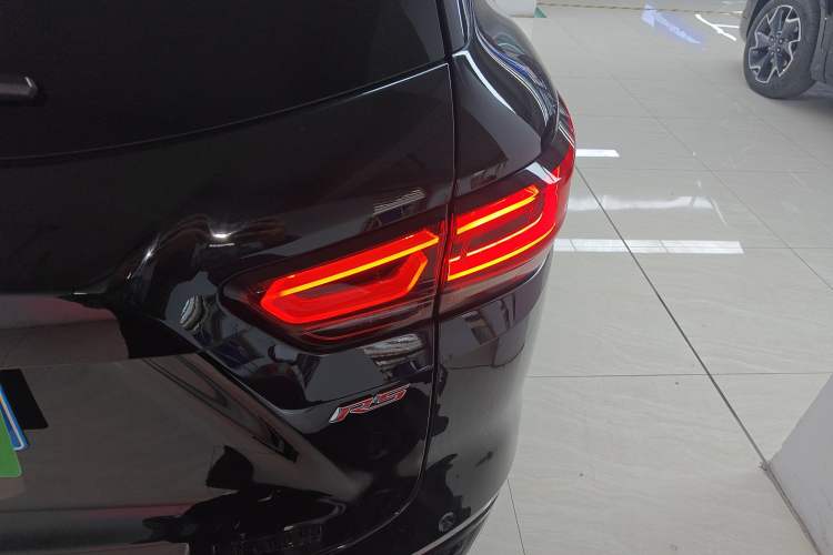 Used Chevrolet Blazer 2023 Light Hybrid 650T RS Twin-Clutch All-Wheel Drive Engine Version
