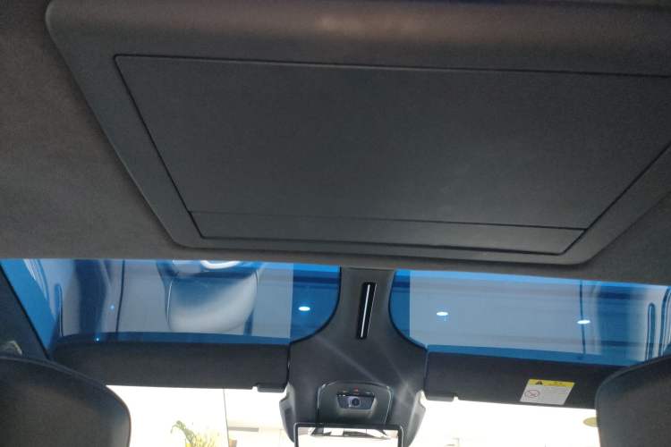 Used  12 2025 Ultra Extended-Range Edition