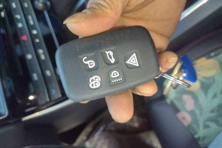 Used Jaguar XEL 2018 2.0T 200 PS Premium Edition
