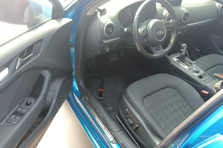 Used Audi A3 2016 Sportback 35 TFSI Ambition
