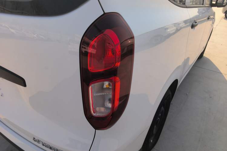 Used Wuling Hongguang New Energy 2024 All-Electric Model 300KM Standard Version