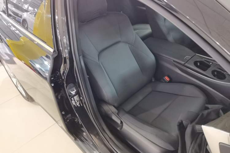 Used Toyota Avalon 2024 2.0L Ambition Edition
