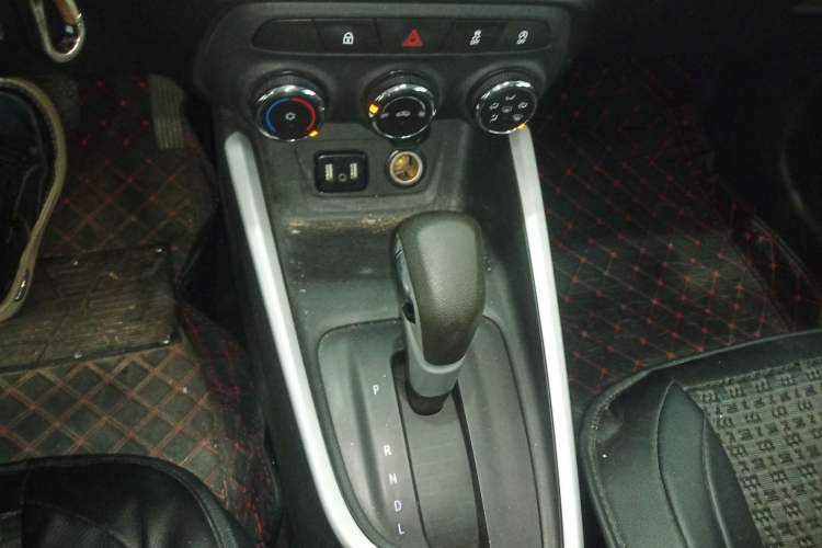 Used Chevrolet Cavalier 2020 Redline 325T Automatic Xinshang Edition China VI Standard
