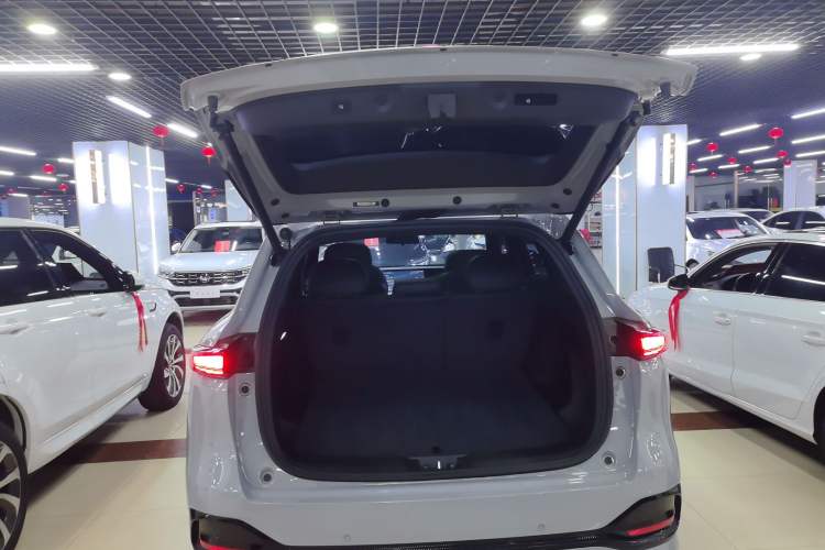 Used Changan CS75 PLUS 2025 4th Generation 1.5T New Blue Whale Smart Luxury Edition
