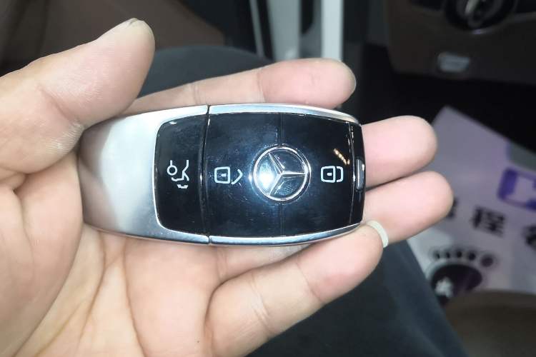 Used Mercedes-Benz E-Class 2019 Restyled E 300 L Sporty and Stylish Edition